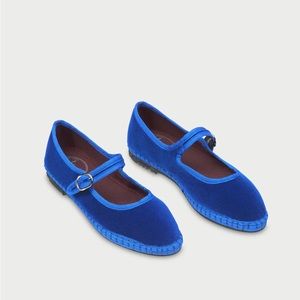 Flabelus Size 9/9.5 NEW IN BOX! Blue Mary Jane’s